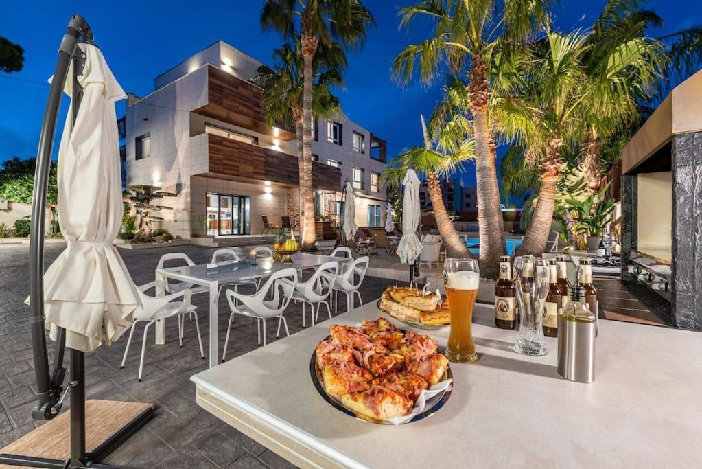 Luxury Casa Con Piscina, Wifi, 150M Dal Mare Apartment Miami Playa ภายนอก รูปภาพ