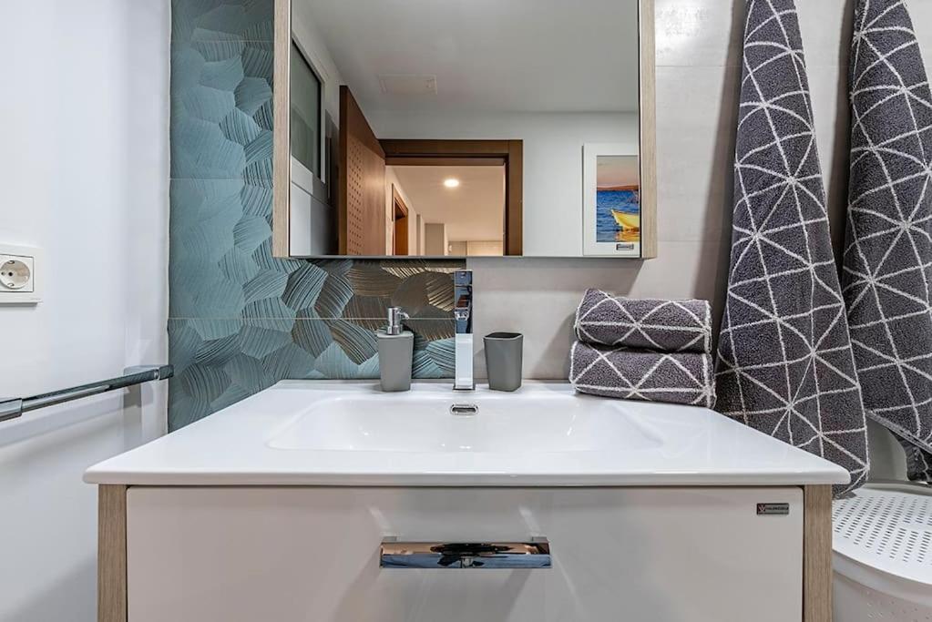 Luxury Casa Con Piscina, Wifi, 150M Dal Mare Apartment Miami Playa ภายนอก รูปภาพ