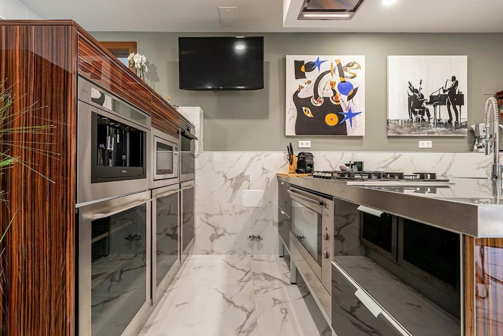 Luxury Casa Con Piscina, Wifi, 150M Dal Mare Apartment Miami Playa ภายนอก รูปภาพ
