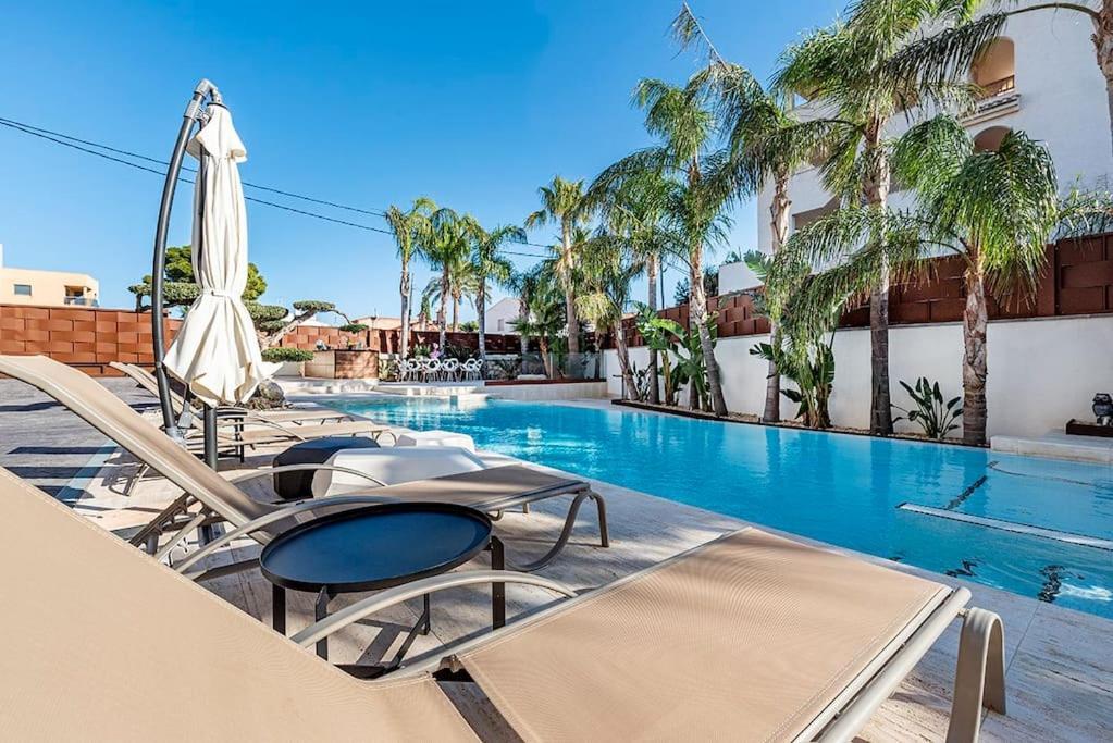 Luxury Casa Con Piscina, Wifi, 150M Dal Mare Apartment Miami Playa ภายนอก รูปภาพ